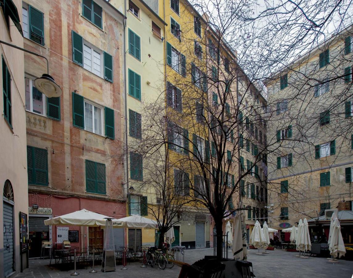 Lavagna Uno Bed & Breakfast Genoa Bagian luar foto