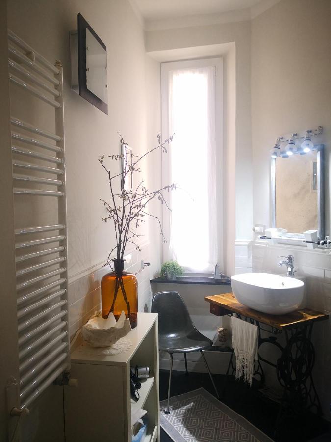 Lavagna Uno Bed & Breakfast Genoa Bagian luar foto
