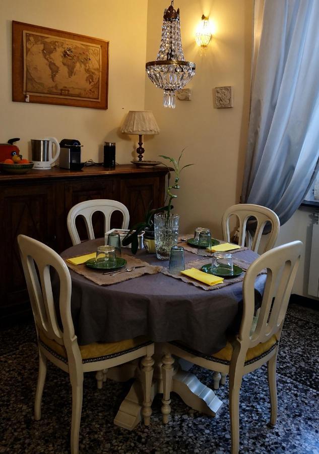 Lavagna Uno Bed & Breakfast Genoa Bagian luar foto